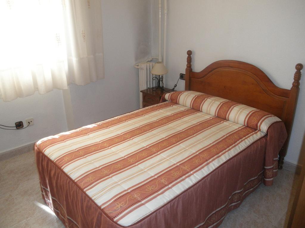 Hostal Los Andes Madrid Habitación foto